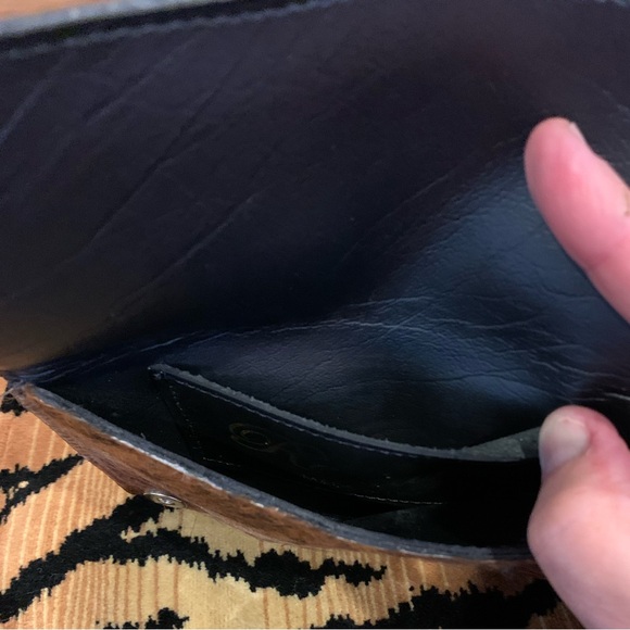 Cow Girl Pouch w/ Crystals - Picture 5 of 12